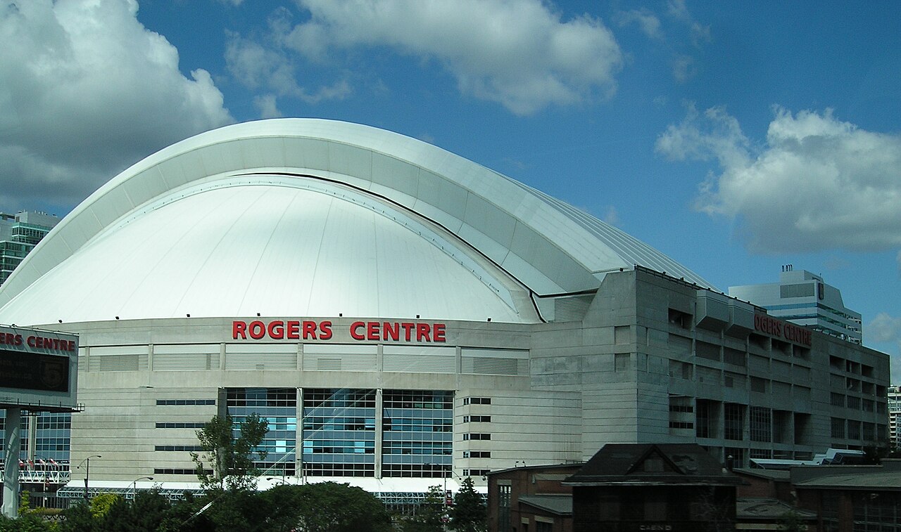Rogers Centre in Toronto seen from outside next to the CN Tower